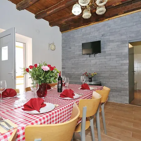 Luka-sauna & Jacuzzi Σπίτι διακοπών Privlaka (Zadar)