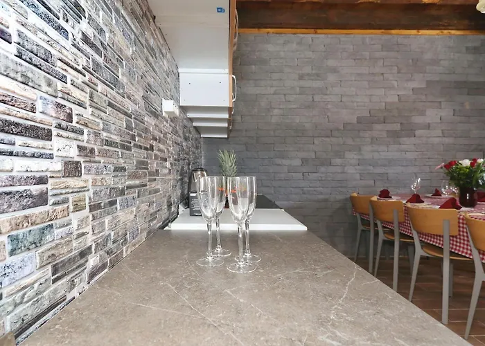 Prázdninový dům Luka-sauna & Jacuzzi Privlaka (Zadar)
