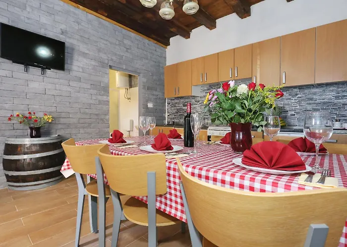 Prázdninový dům Luka-sauna & Jacuzzi Privlaka (Zadar)