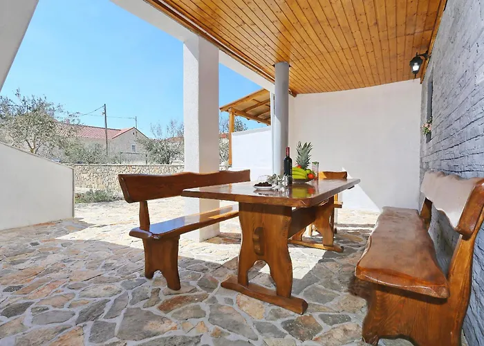 Luka-sauna & Jacuzzi Prázdninový dům Privlaka (Zadar)