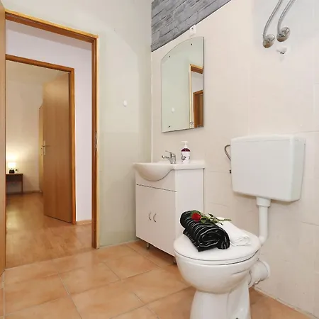 Luka-sauna & Jacuzzi * Privlaka (Zadar)