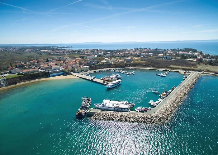 Casa de Férias Luka-sauna & Jacuzzi